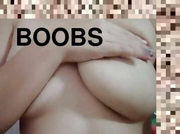 Uneven boobs