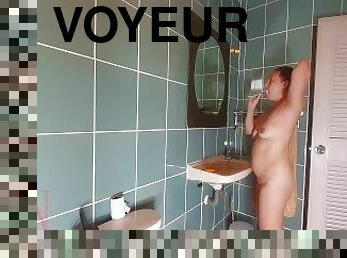 Voyeur in shower room. Maid washes shaves. Depraved housekeeper works without panties. Bathtube 1