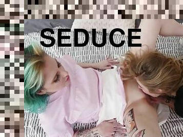 cur, muie, lesbiana, cuplu, sex-in-trei, dublu, sarutand, dad-girl, pe-fata, iubit