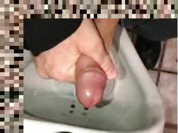 imbaiere, masturbare-masturbation, pisandu-se, public, masturbare, sperma