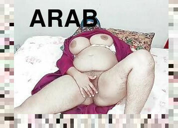 Arab Big Tits Women Mastrubates With Finger