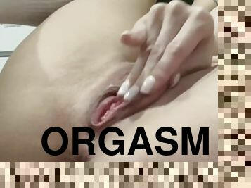 mastürbasyon-masturbation, boşalma, amcık-pussy, parmaklama, sıkı, güzel, yapay-erkeklik-organı, tek-kişilik, tıraş-olmuş, islak