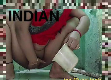 गांड, स्नान, बालदार, घर-के-बाहर, पिस्सिंग, अव्यवसायी, संग्रह, भारतीय, केमेरा, प्रेमिका