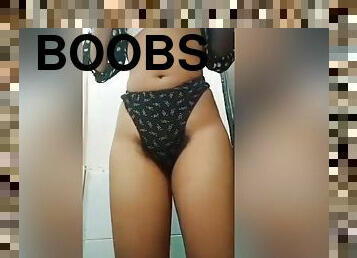 School Girl Kapde Utar Kar Boobs Ko Kya Kar Rahi Hai