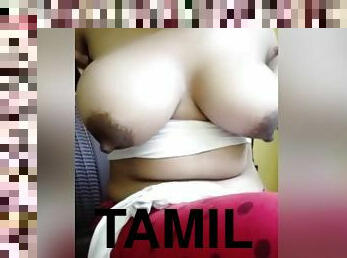 Today Exclusive- Tamil Girl Showing Her Boobs