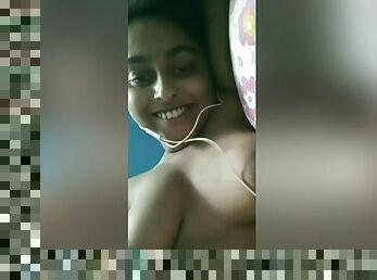 Today Exclusive- Desi Girl Bashira Jahin Showing Her Nude Body In Video Call