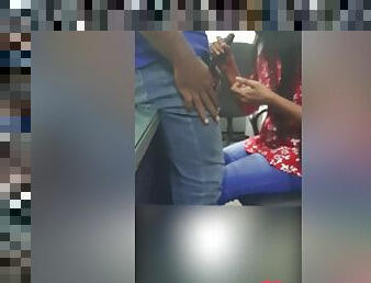 kantor, amatir, blowjob-seks-dengan-mengisap-penis, handjob-seks-dengan-tangan-wanita-pada-penis-laki-laki, webcam, berambut-cokelat