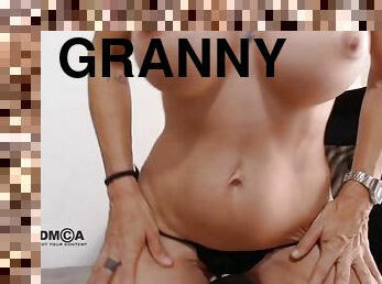 Nice stand granny show ass and fake boobs