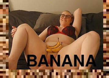 Banana and pussy smoothie with Rebecca Curves
