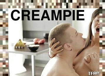 Kinky guy eats fresh cream out of girlfriend's pussy