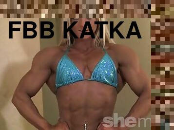 Fbb Katka flexes and shows off