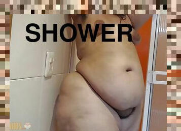 BBW in the shower