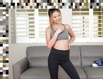 A Great Workout with super hot Asian babe