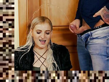 Hot blonde Pissing blowjob hardcore