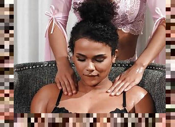 Latina hotties Scarlit Scandal & Alina Ali fuck