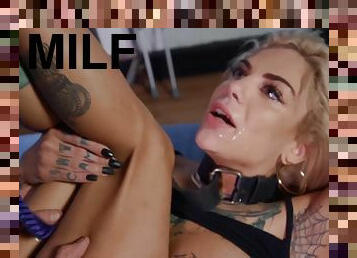 Tempting tattooed babe Bonnie Rotten hardcore sex clip