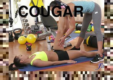 Cougar Gym Teachers Fit Teenage Student