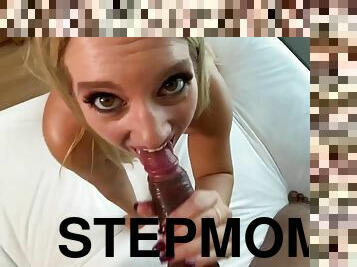 Stepmom Anatomy Class - Amateur Sex