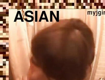 Asian dressing room fuck