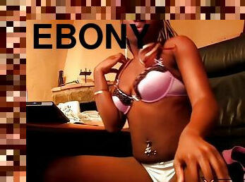 X nalya webcam hot ebony girl plays with dildo