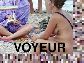 tettone, allaperto, pubblici, amatoriali, maturi, mammine-mature, videocamera, donne-grasse-e-belle, spiaggia, voyeur