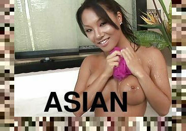 Top oral from dazzling Asa Akira