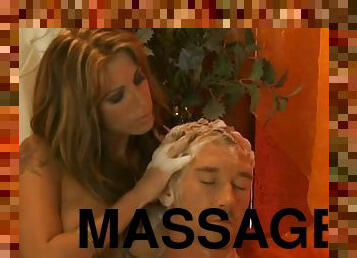 Massage from golden goddess