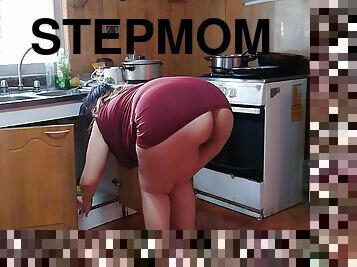  stepmom brushing teeth