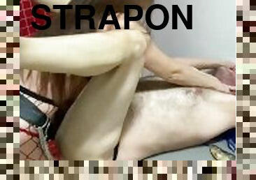 strapon, anal, pikslikkeri, deepthroat, bdsm, slave, tøs, elskerinde, dominans, femidom