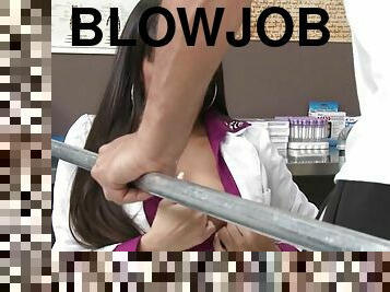 Dr. mercedes carrera gives her patient an amazing blowjob