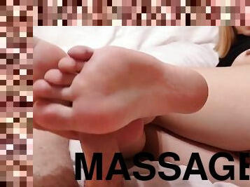 Foot fetish, dick massage ended with a shot
