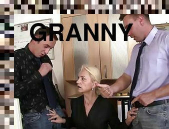 стара, бабуся-granny, краля, старші