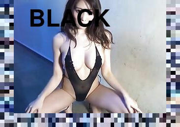 Tomomi Black