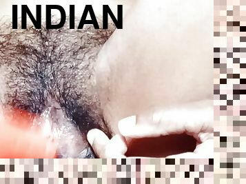 asiatiche, vulve-pelose, masturbarsi, orgasmi, amatoriali, maturi, video-casalinghi, indiano