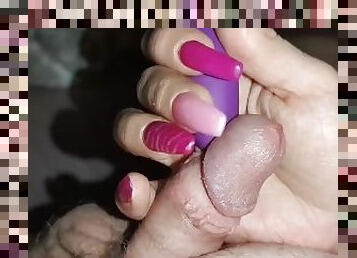 besar-huge, ibu, handjob-seks-dengan-tangan-wanita-pada-penis-laki-laki, sperma