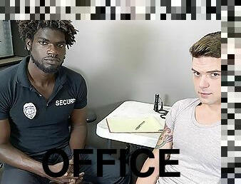 Muscular Officer Devin Trez Fucks Tattooed Baddie Dakota Payne's Tight White Asshole - YoungPerps