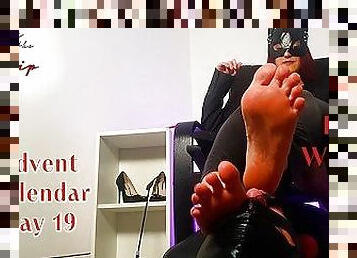 bdsm-seks-kasar-dan-agresif, perancis, budak, kaki, berambut-merah, bondage-seks-dengan-mengikat-tubuh, wanita-simpanan, dominasi-perempuan-dalam-sex, fleksibel