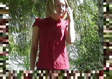 Jean skirt girl pees in the woods