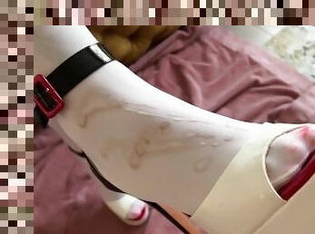 SHOEJOB platform shoes, white stockings, huge cumshot