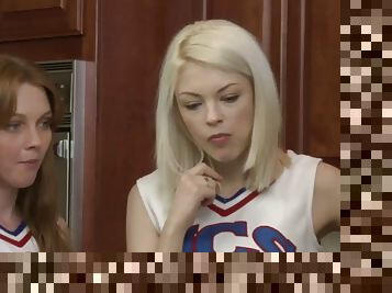 orgasm, lesbisk, fingerknull, cheerleader, uniform