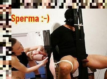 amatoriali, eruzioni-di-sperma, mammine-mature, mamme, sadismo-e-masochismo, schiave, pov, sperma-sperm, feticci, corde-cinghia-sadomaso