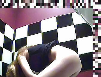 Innocent blonde with good ass is peeing on the camera