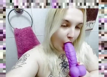 bañando, tetas-grandes, gorda, masturbación, coño-pussy, mamada, juguete, regordeta, regordeta-chubby, primera-persona