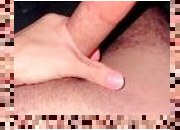 Pakistani guy with big cut juicy dick????