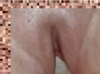 masturbazione-con-mano, masturbarsi, orgasmi, fichette, amatoriali, pov, ragazza-fidanzata, dad-girl, arrapate, bionde