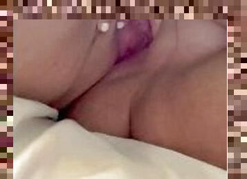SSBBW Cums First Thing in the Morning