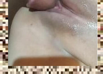 Asian Pinay very wet pussy