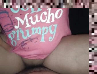 Hot and creamy pussy! Pinay kapitbahay