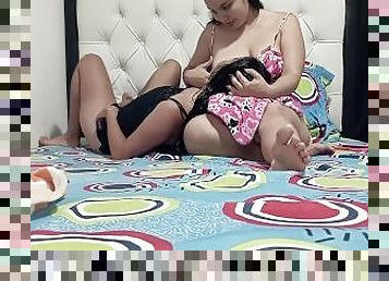 tetas-grandes, amateur, lesbiana, latino, mamá, tetas, fetichista, leche, lactando, chupando