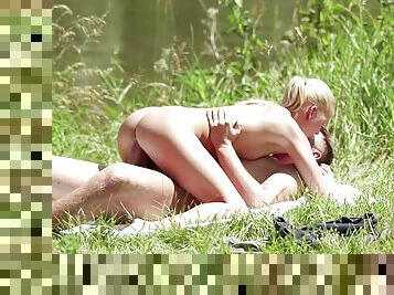 Cayla Lyons Fucks Her Boyfriend Out In The Open Under The Blazing Sun - Bang